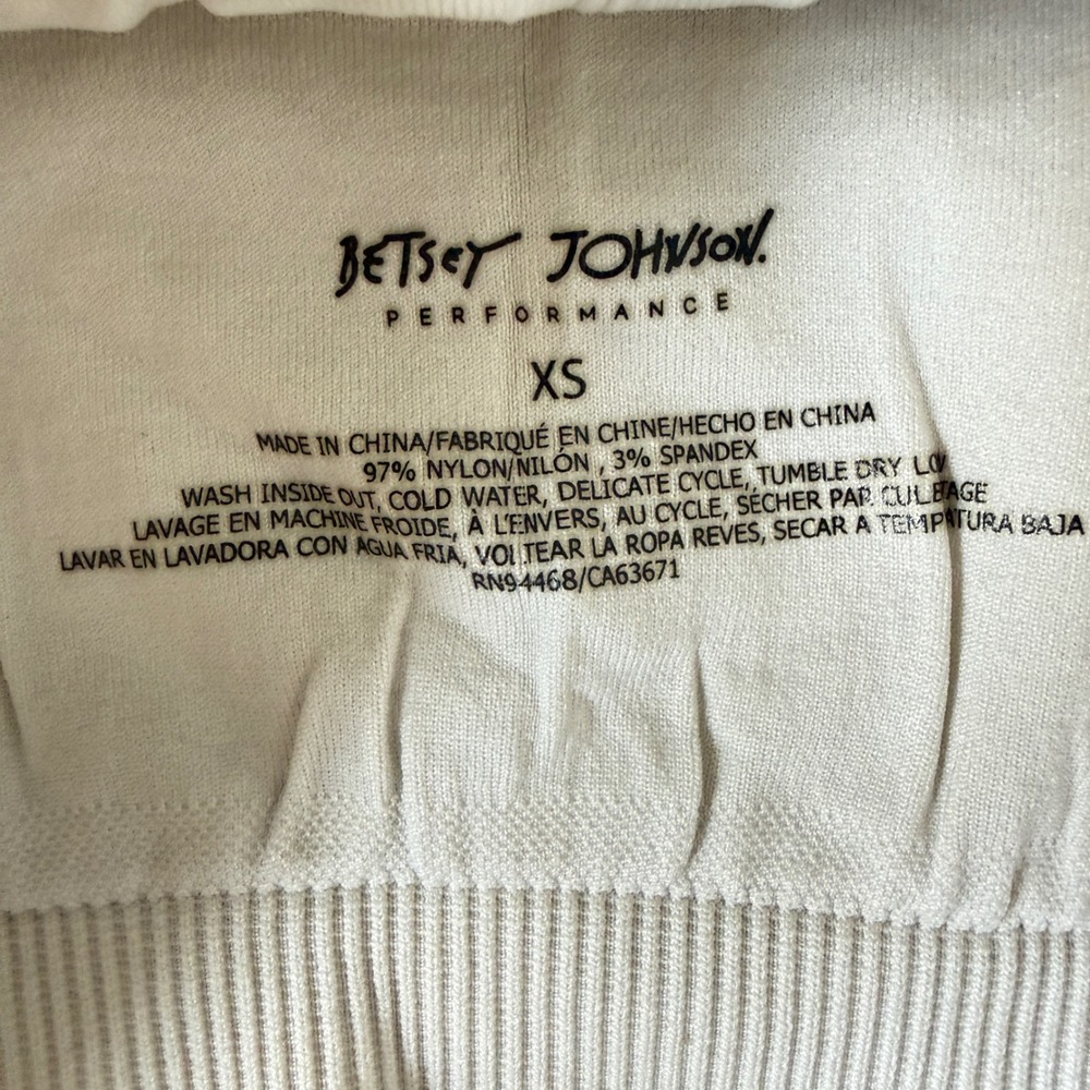 Betsey Johnson Performance Sports Bra Women XS‎ Cream Pointelle Racerback - Picture 4 of 5